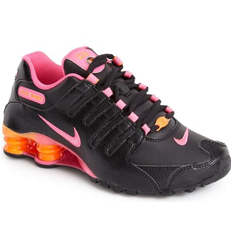 women's nike shox clearance